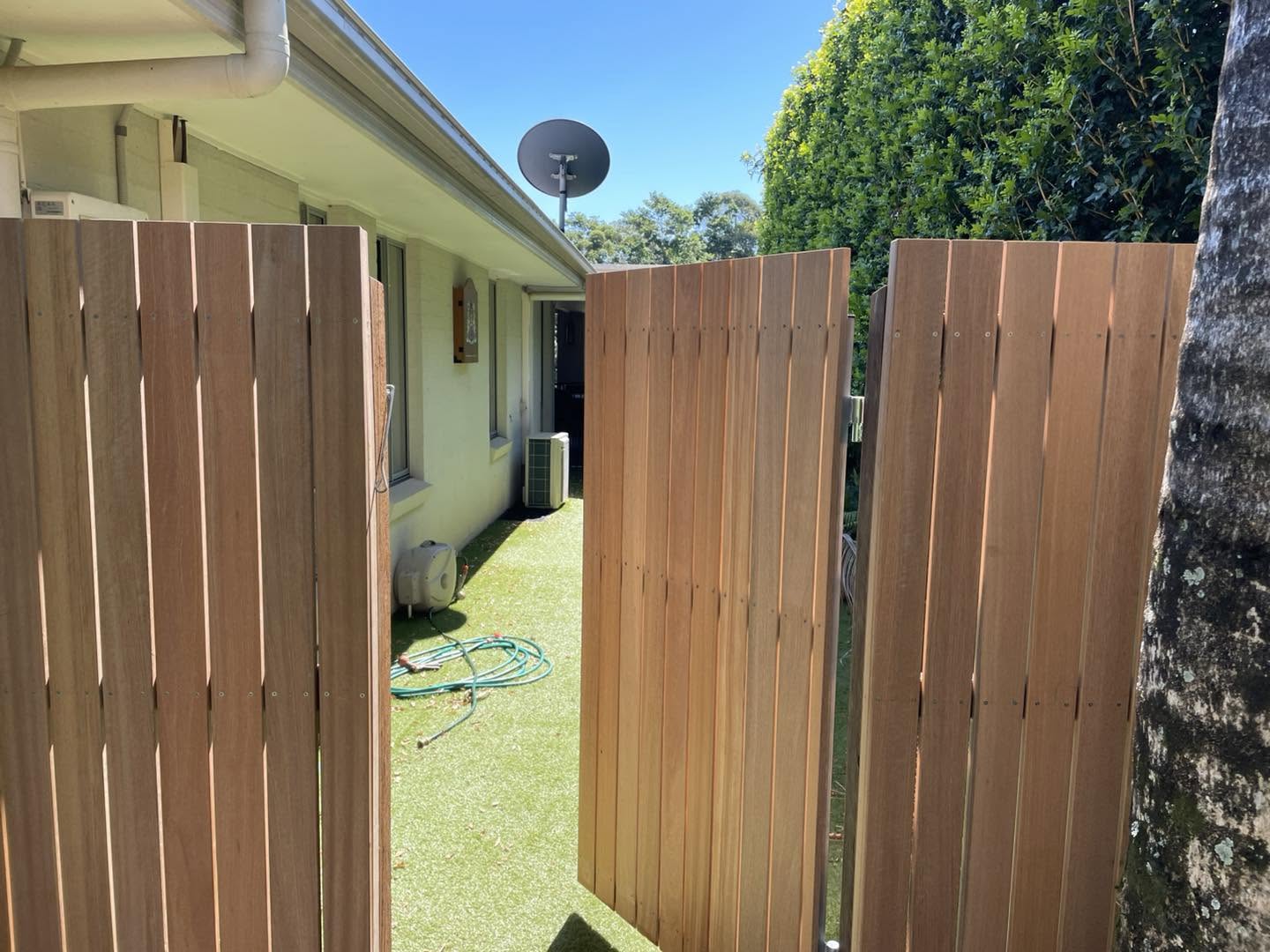 Hardwood Side Gates — Pair